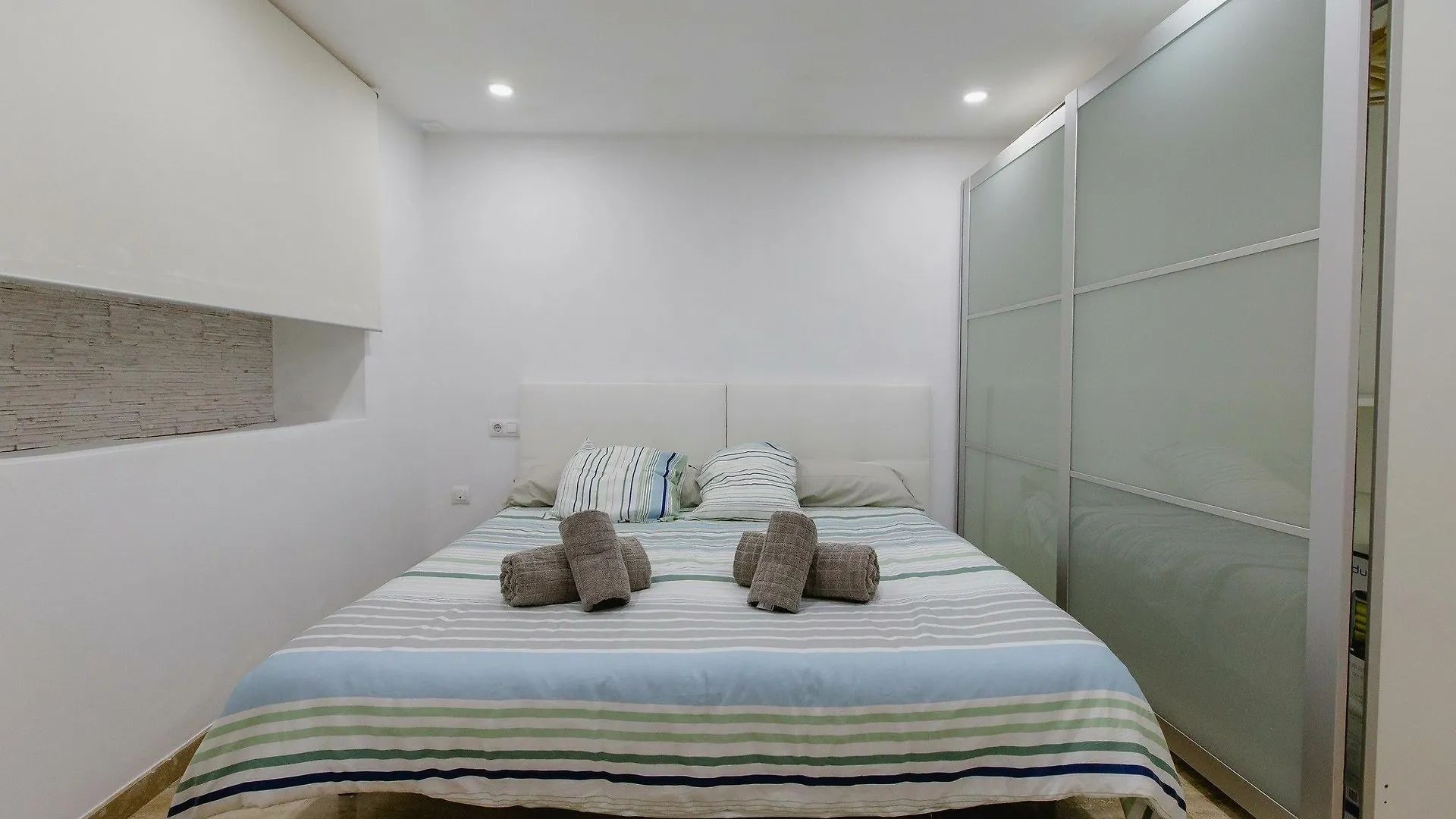 Apartment Apartamento La Merced Cadiz